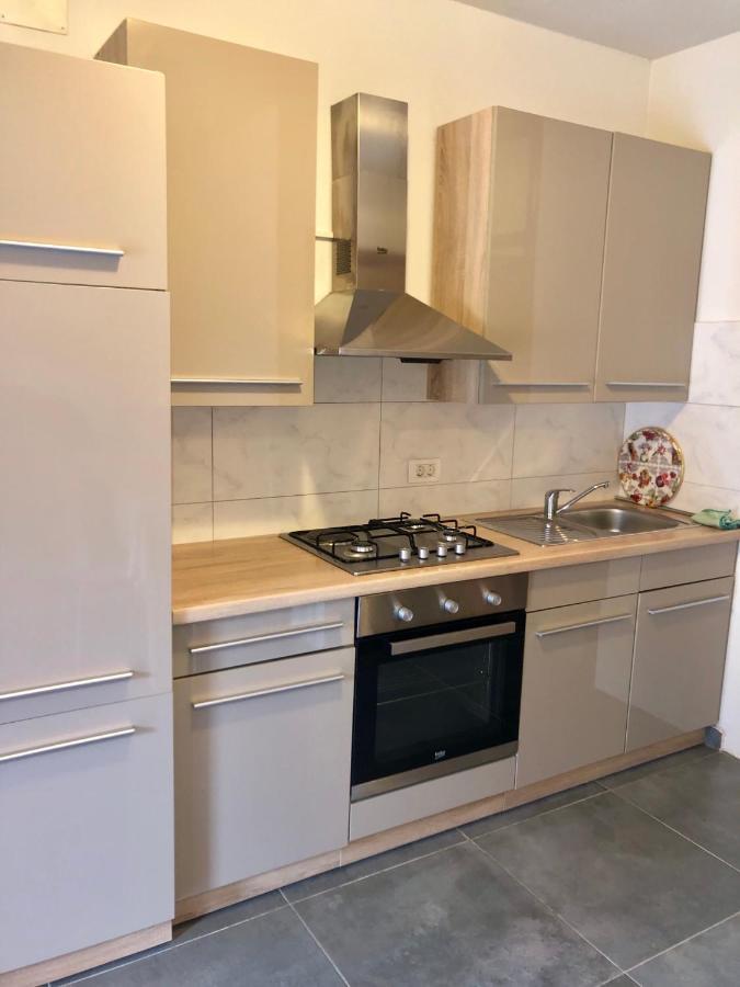 Apartmani Janja Starigrad Paklenica Eksteriør bilde