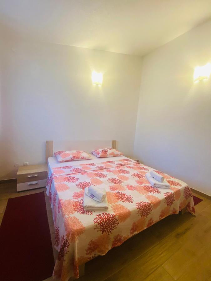 Apartmani Janja Starigrad Paklenica Eksteriør bilde